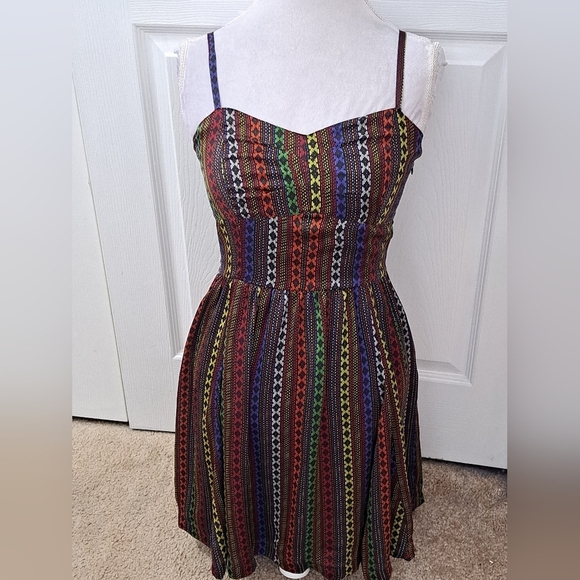Jack Striped Dress With A Sweetheart Neckline  Size M - Picture 1 of 13